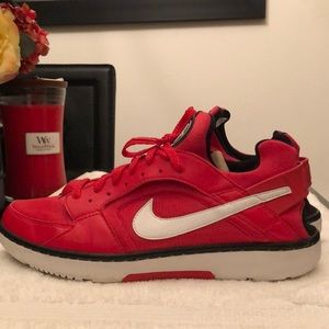 NIKE HUARACHE RUNNING SNEAKERS WOMENS SIZE 10